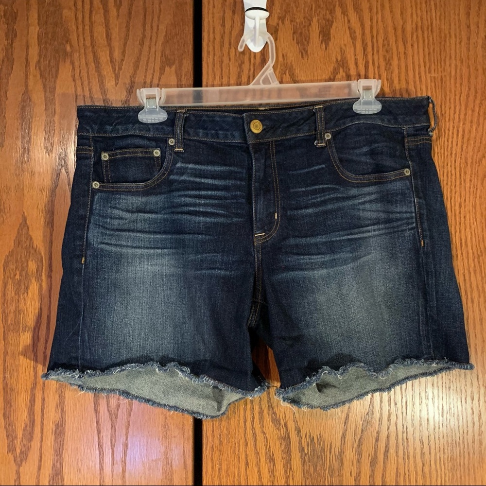 American Eagle Boy-Midi Jean Shorts